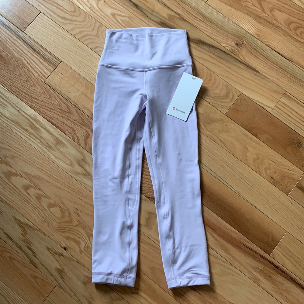 Lululemon align leggings lilac color 23”